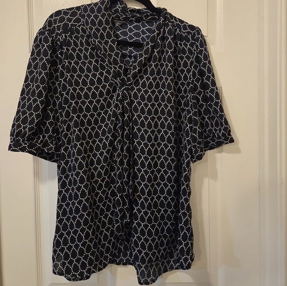 Adrianna Papell Tops - Adrianna Papell Black and White Blouse